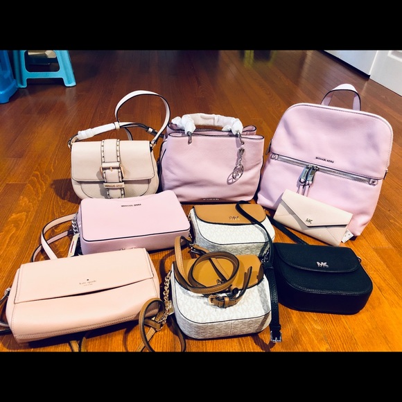 All bags in the picture - Picture 1 of 7